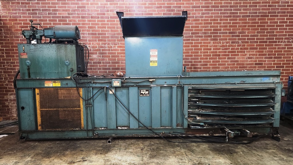 MARATHON Baler, Model SE-504242-830.